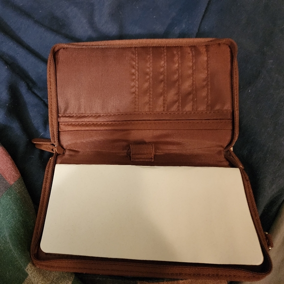 My 31 wallet - Picture 2 of 3